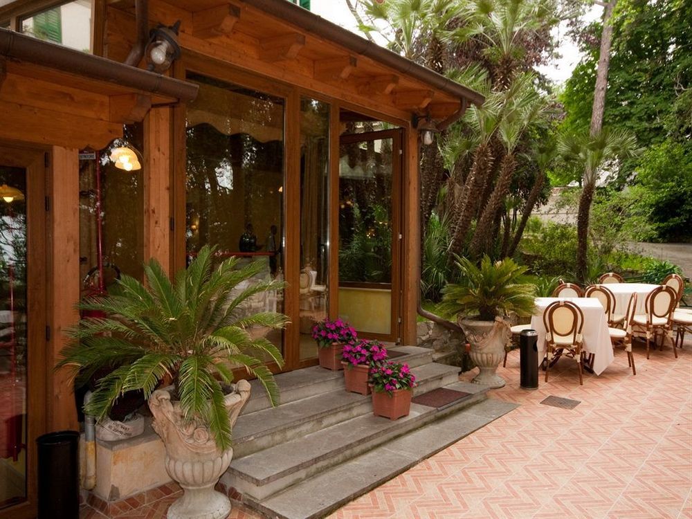 Hotel Villa Aricia Ariccia Εξωτερικό φωτογραφία